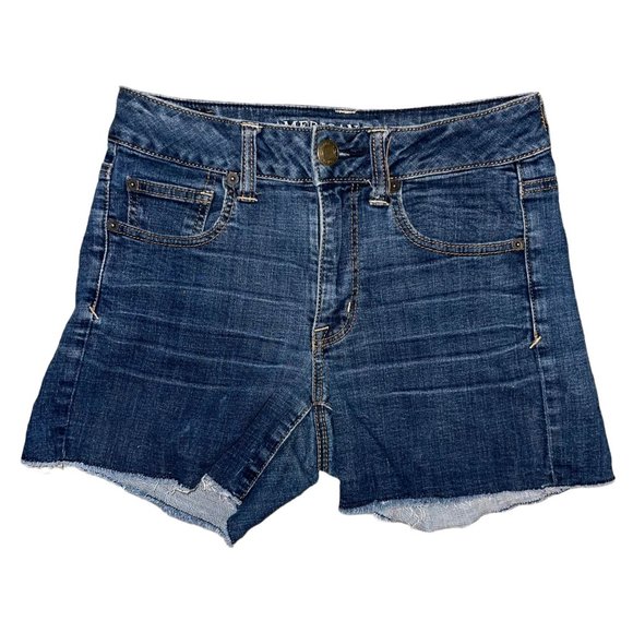 American Eagle Distressed Womens Shorts 4 Super Stretch Raw Hem Medium Wash - Picture 1 of 7